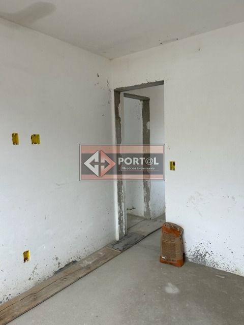 Apartamento, Floresta, 2 Quartos, 2 Vagas, 2 Suítes