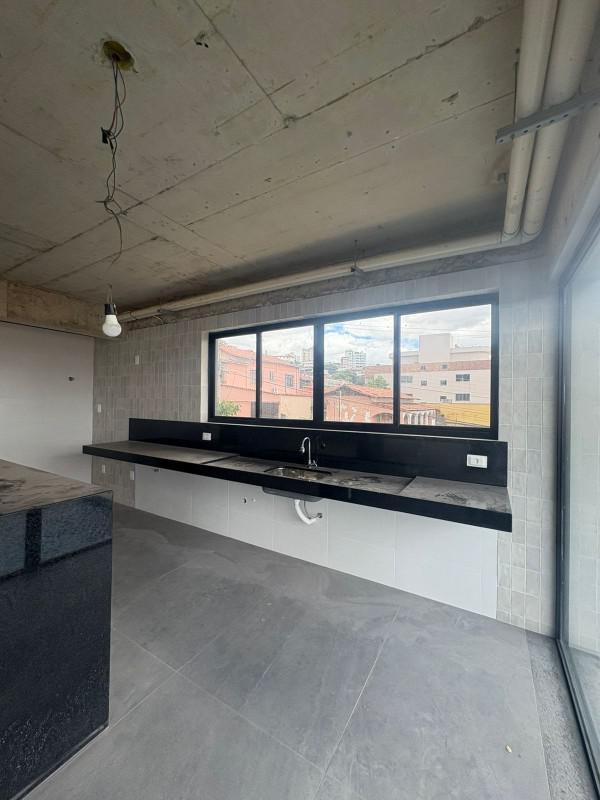 Apartamento, Barreiro, 3 Quartos, 4 Vagas, 1 Suíte