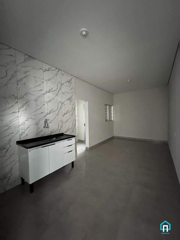 Quitinete, Centro, 1 Quarto, 1 Vaga