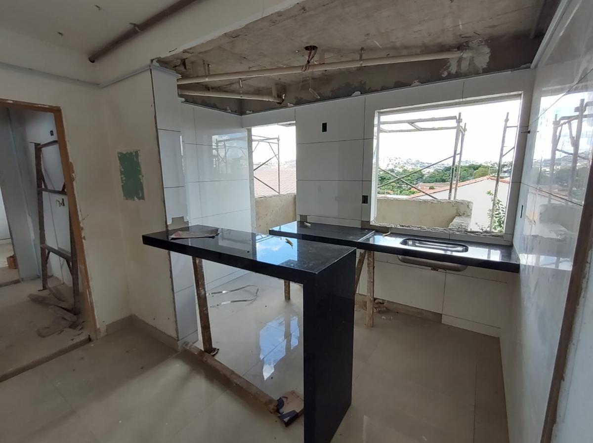 Apartamento, Maria Helena, 2 Quartos, 1 Vaga