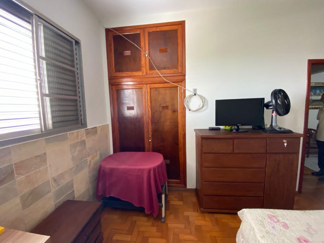 Casa, Nova Cachoeirinha, 3 Quartos, 2 Vagas, 1 Suíte