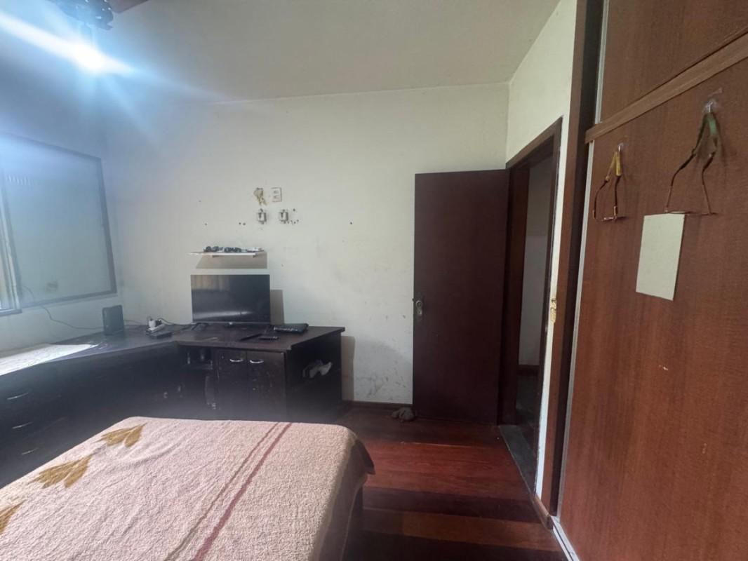 Casa, Dona Clara, 3 Quartos, 4 Vagas, 1 Suíte