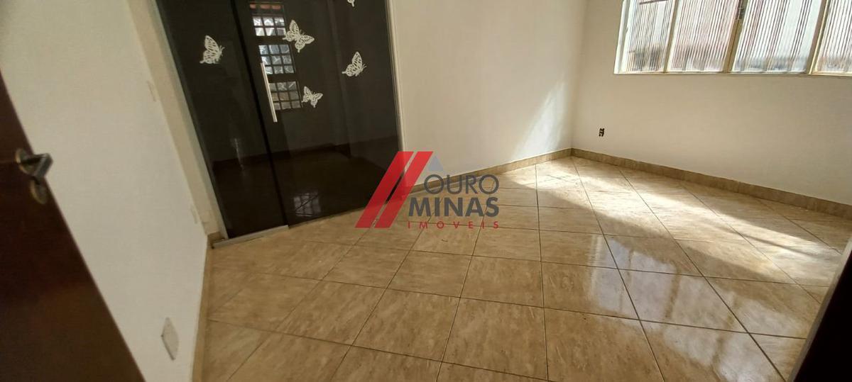 Apartamento, Sagrada Família, 3 Quartos, 1 Vaga, 1 Suíte