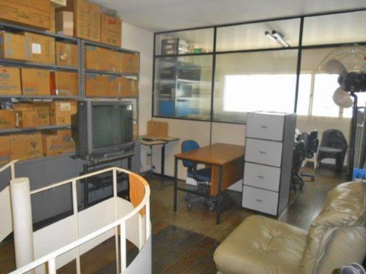 Andar, Savassi, 0 Quarto, 0 Vaga