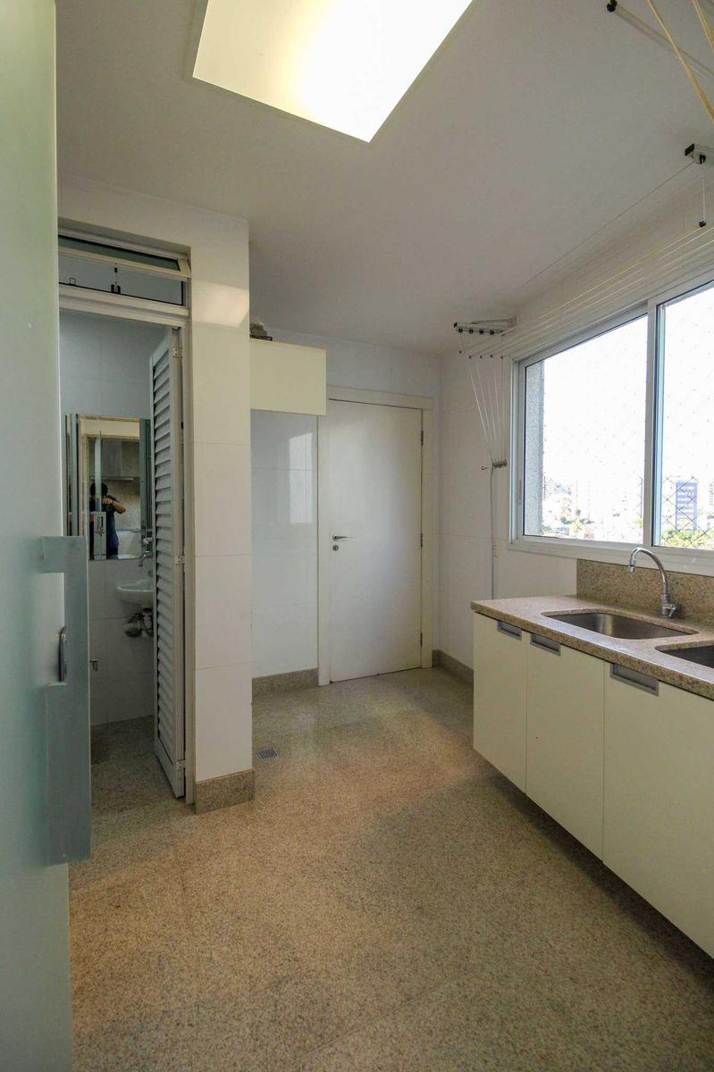 Cobertura, Serra, 4 Quartos, 6 Vagas, 2 Suítes