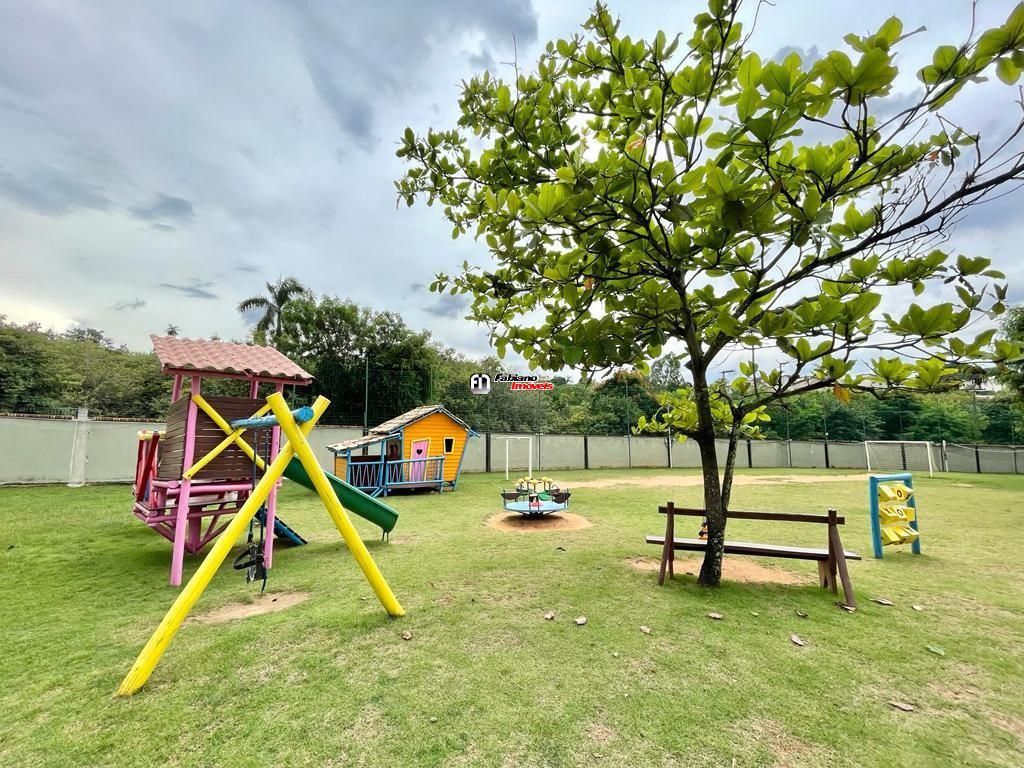 Casa, Trevo, 3 Quartos, 4 Vagas, 1 Suíte