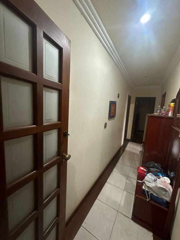 Cobertura, Centro, 4 Quartos, 2 Vagas, 1 Suíte