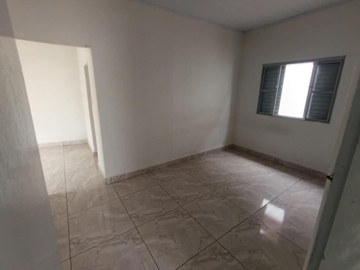 Casa, Centro, 2 Quartos, 1 Vaga