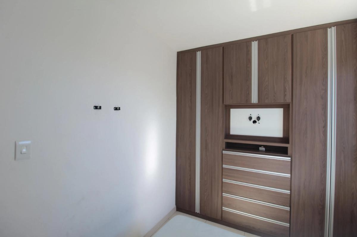 Casa, Jardim Leblon, 2 Quartos, 1 Vaga