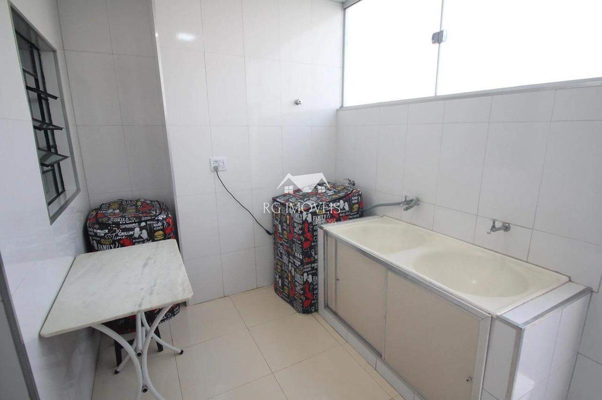 Casa, Milionários, 2 Quartos, 1 Vaga, 1 Suíte