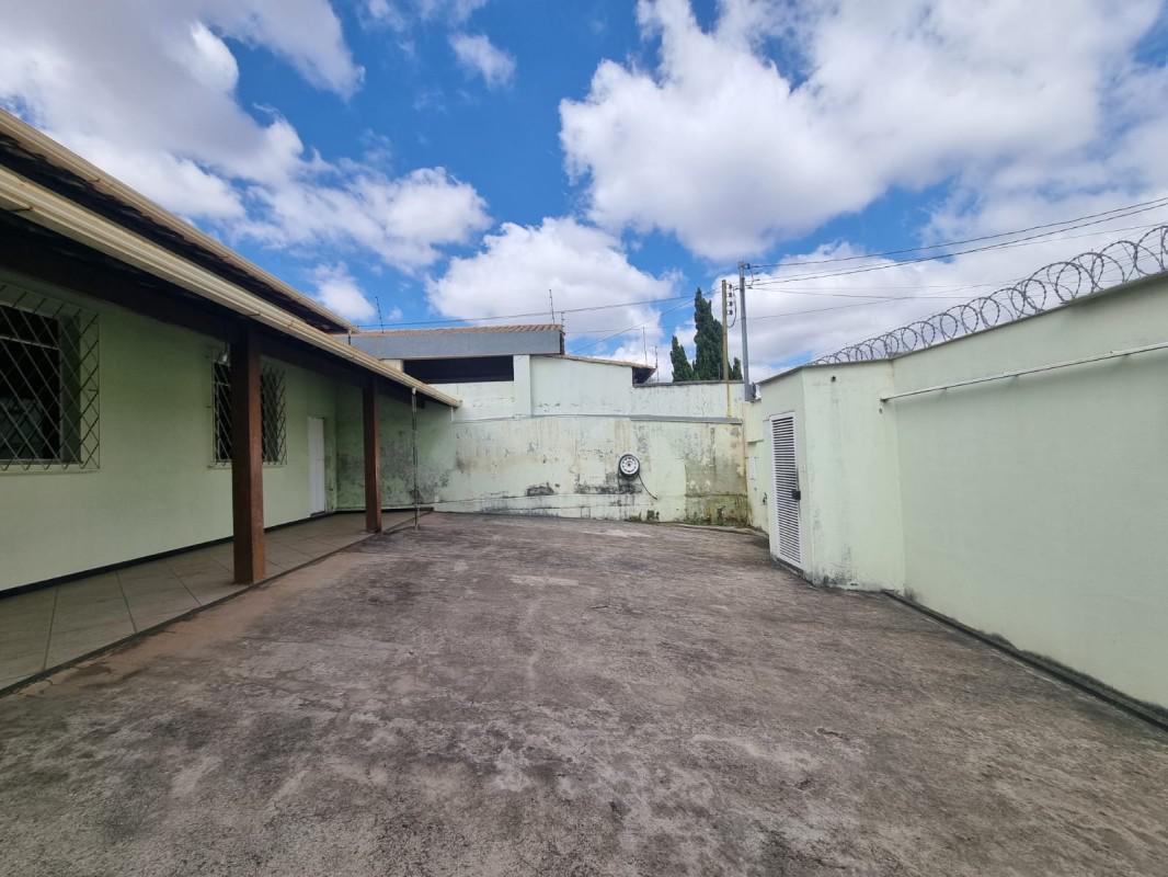 Casa, Jardim Riacho das Pedras, 5 Quartos, 7 Vagas, 1 Suíte