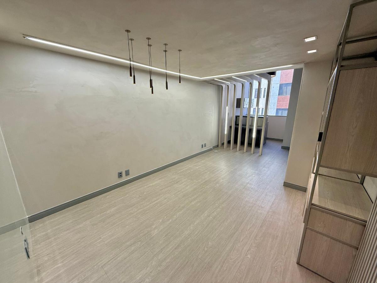 Sala, São José, 0 Quarto, 1 Vaga