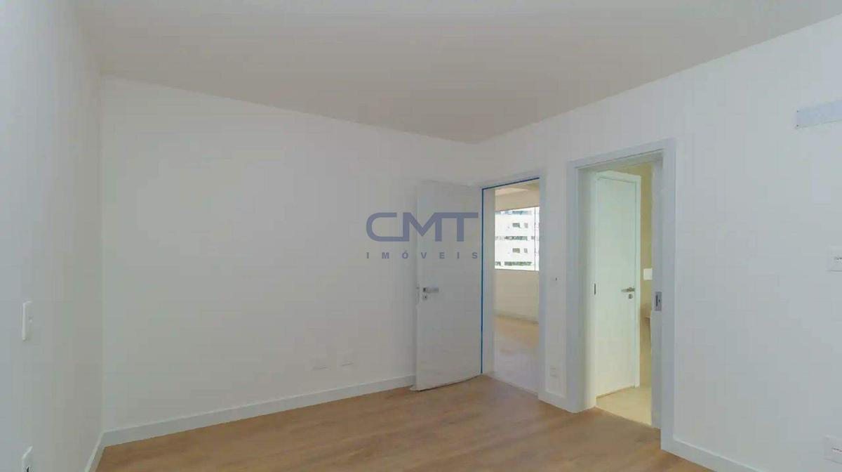 Apartamento, Cruzeiro, 3 Quartos, 2 Vagas, 1 Suíte