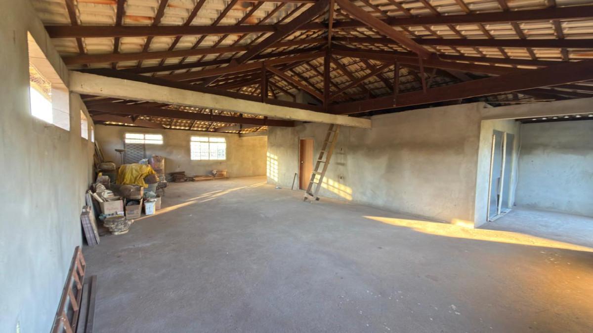 Casa, Tangará, 3 Quartos, 7 Vagas, 1 Suíte