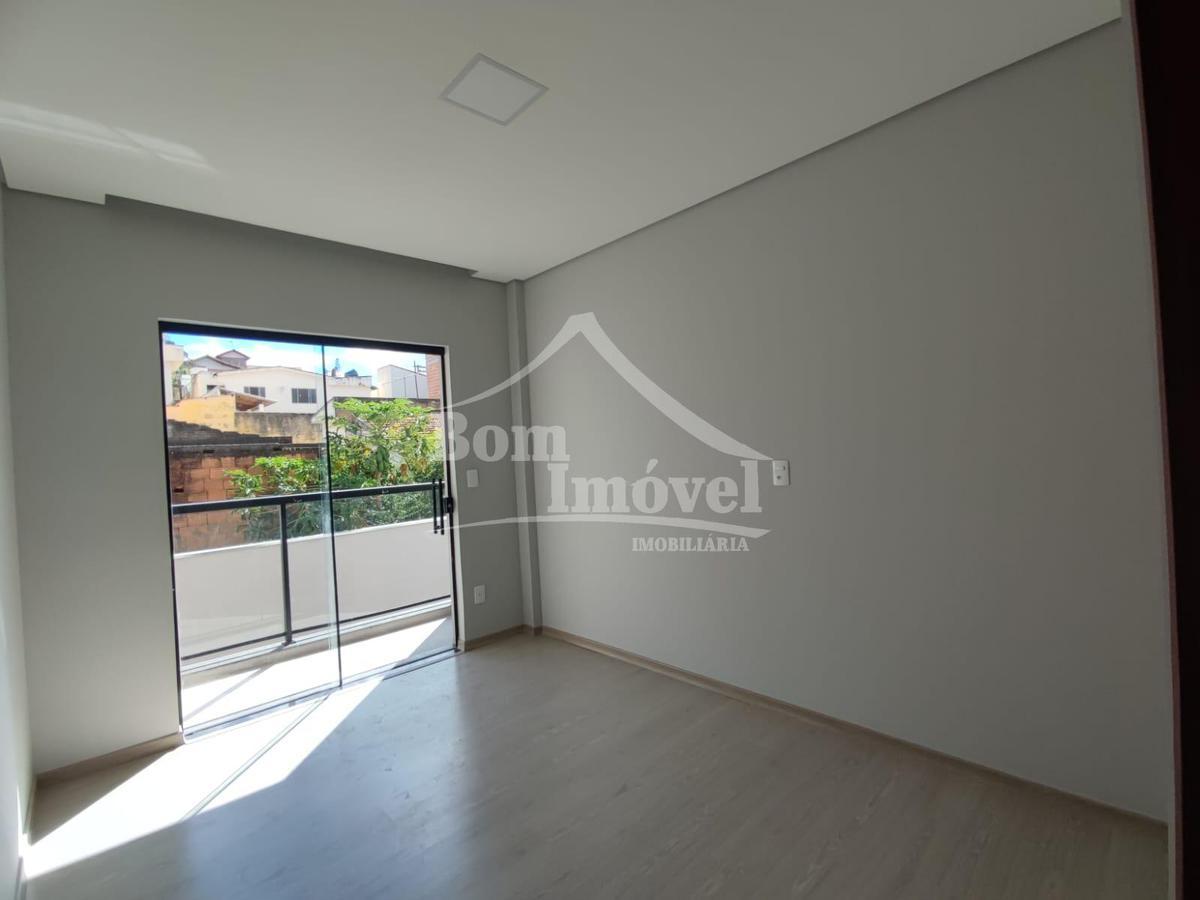 Apartamento, Centro, 2 Quartos, 0 Vaga, 1 Suíte