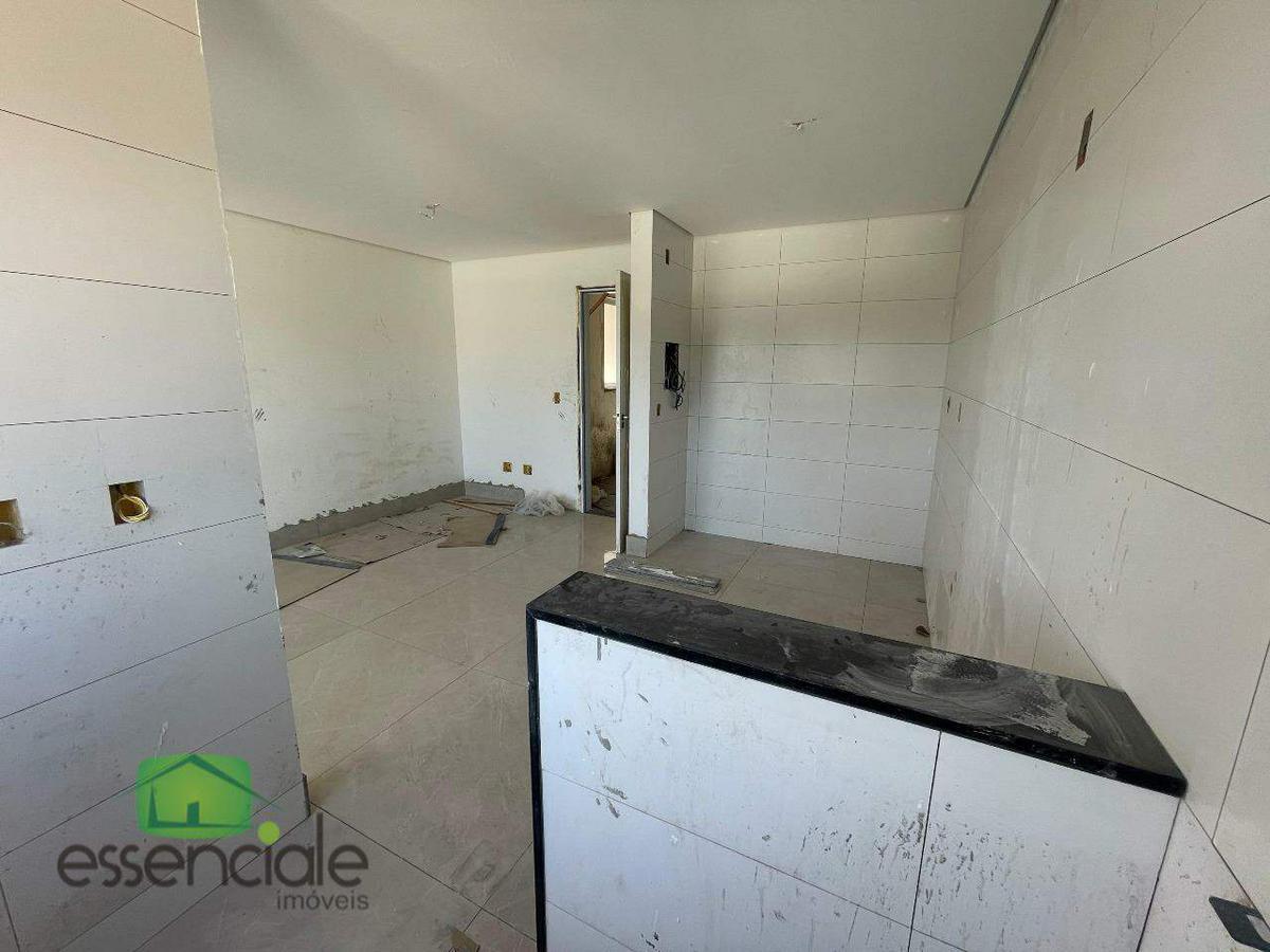 Apartamento, Centro, 2 Quartos, 2 Vagas, 1 Suíte