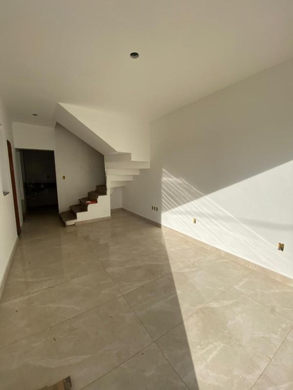 Casa, Centro, 3 Quartos, 2 Vagas, 1 Suíte