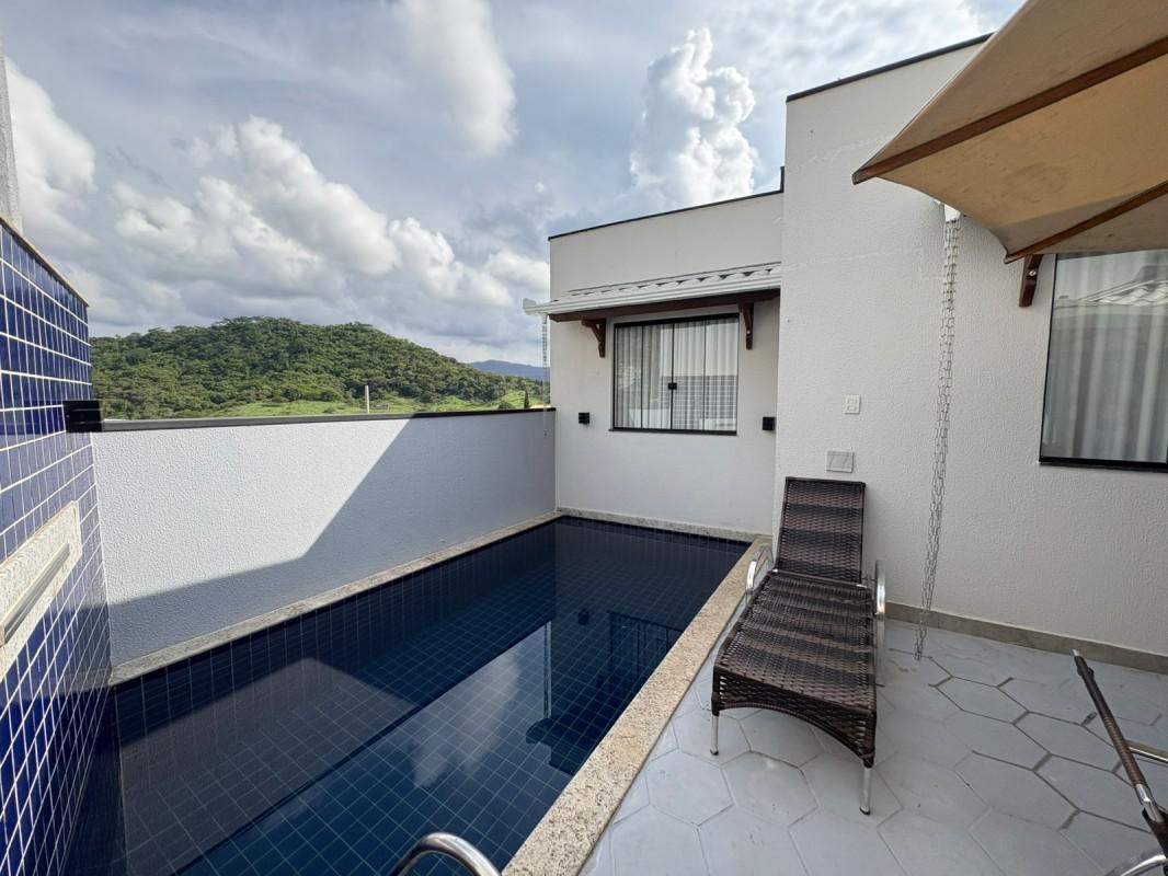 Casa, Masterville, 3 Quartos, 5 Vagas, 1 Suíte