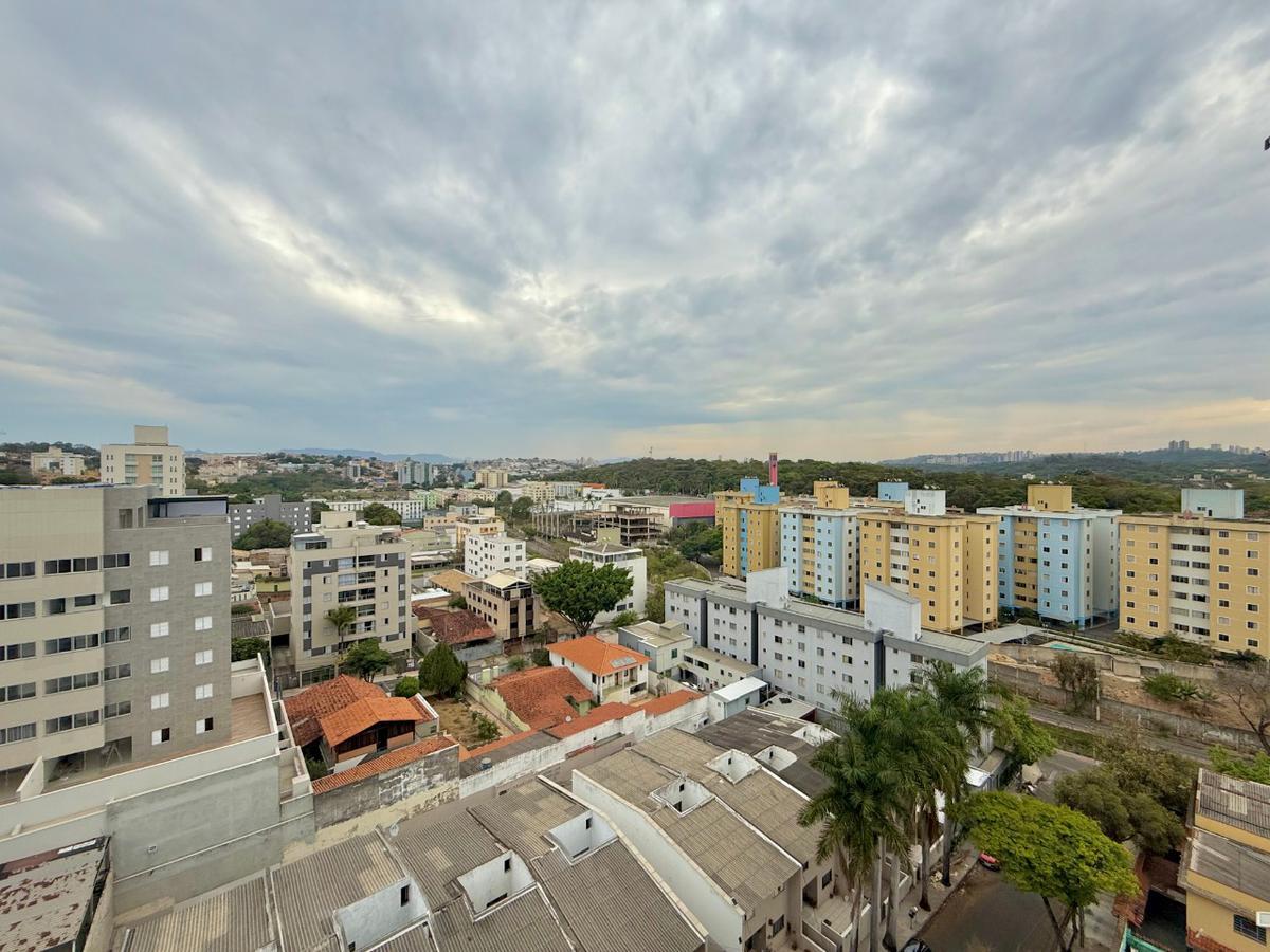 Apartamento, Liberdade, 2 Quartos, 2 Vagas, 1 Suíte