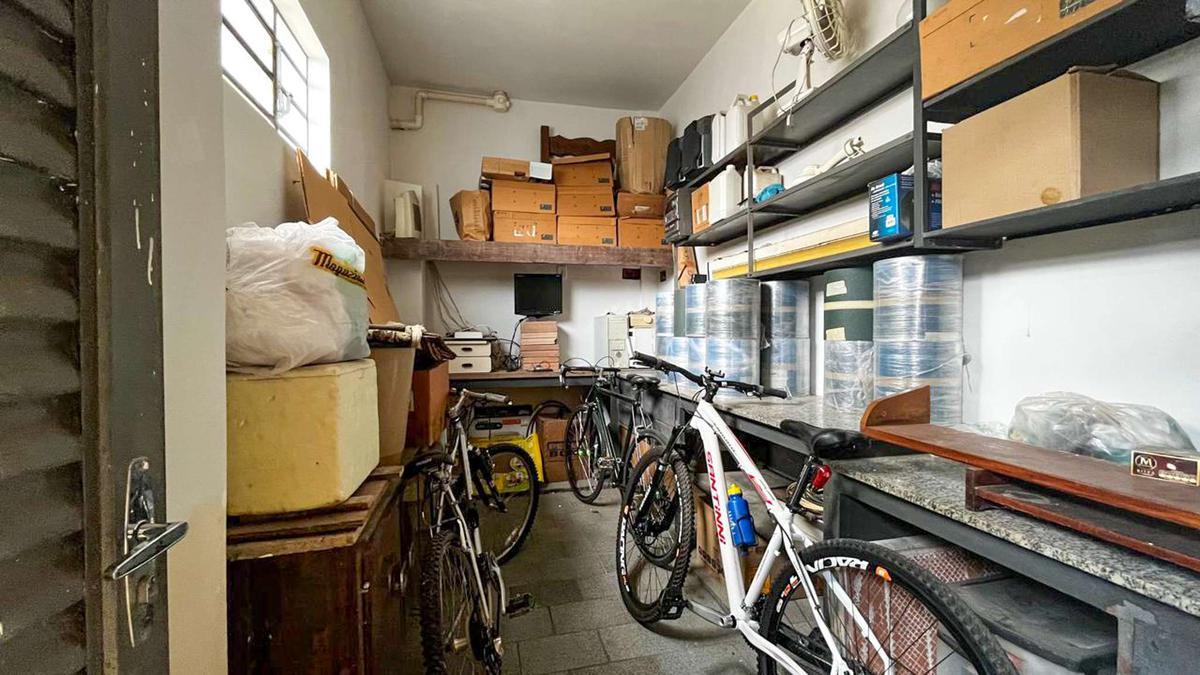 Casa, Santa Terezinha, 4 Quartos, 5 Vagas, 1 Suíte