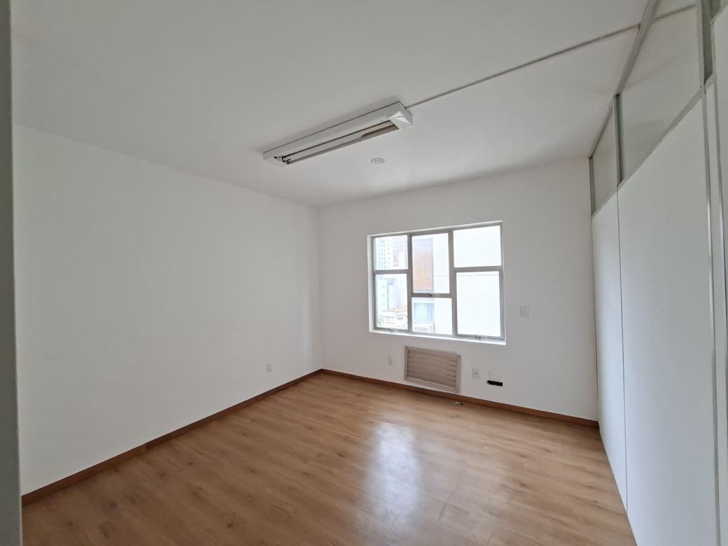 Sala, Savassi, 0 Quarto, 1 Vaga