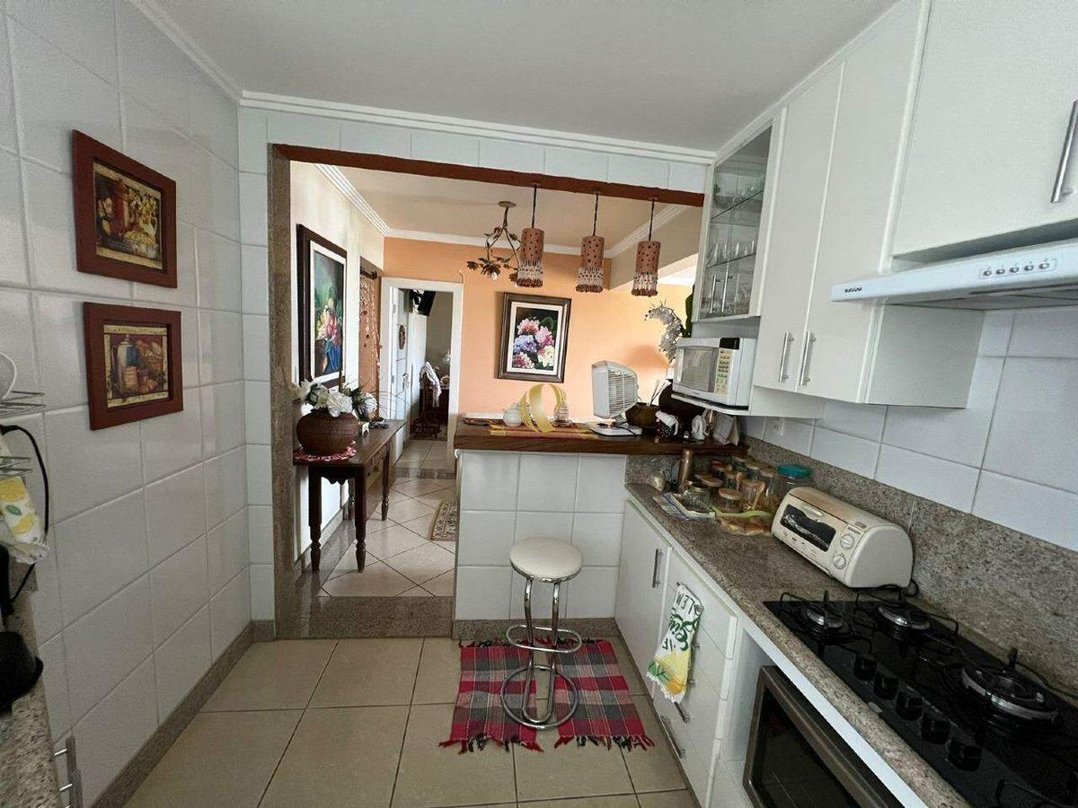 Apartamento, Santa Helena, 4 Quartos, 2 Vagas, 1 Suíte