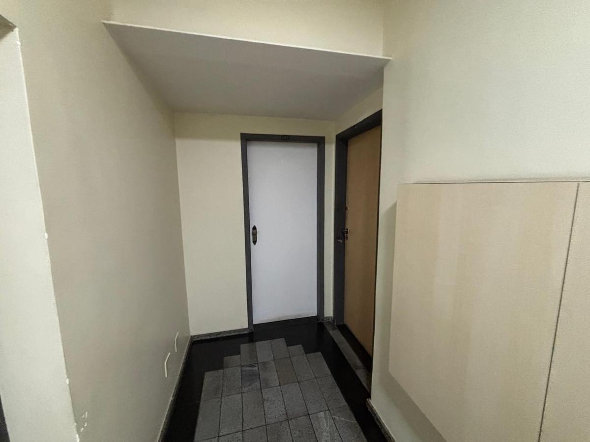 Sala, Santa Efigênia, 0 Quarto, 1 Vaga