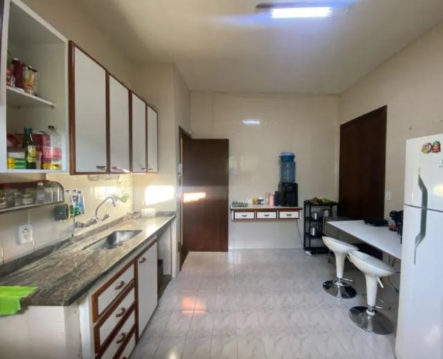 Casa, Dona Clara, 3 Quartos, 6 Vagas, 1 Suíte