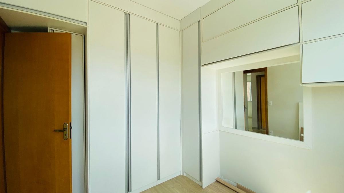 Apartamento, Santa Terezinha, 2 Quartos, 1 Vaga