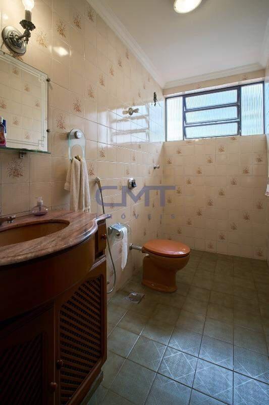 Casa, Luxemburgo, 5 Quartos, 4 Vagas, 1 Suíte