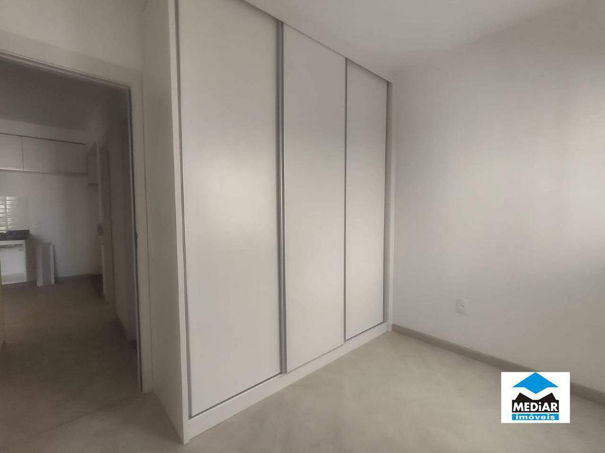 Apartamento, Centro, 2 Quartos, 1 Vaga