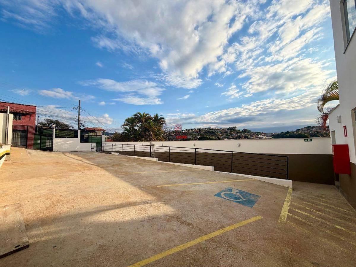 Apartamento, Petrópolis (barreiro), 2 Quartos, 1 Vaga, 1 Suíte