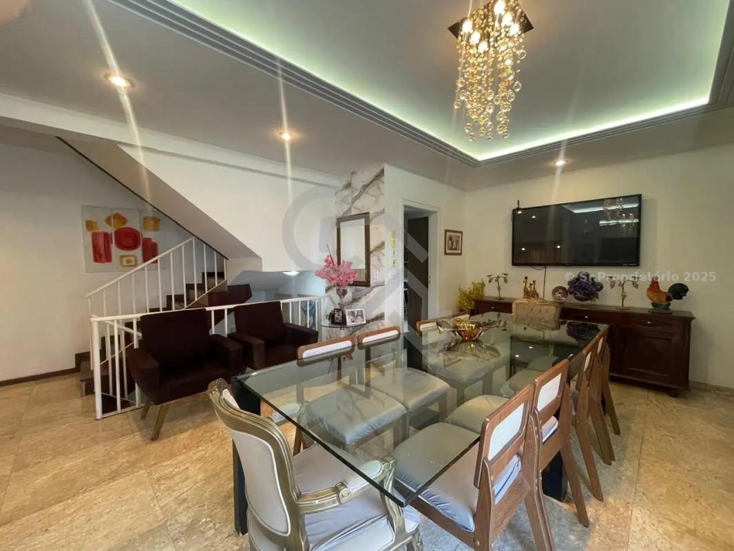 Casa, Santa Lúcia, 5 Quartos, 4 Vagas, 2 Suítes