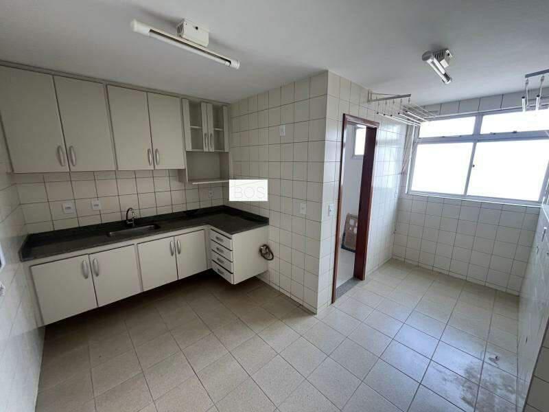 Apartamento, Funcionários, 3 Quartos, 2 Vagas, 1 Suíte