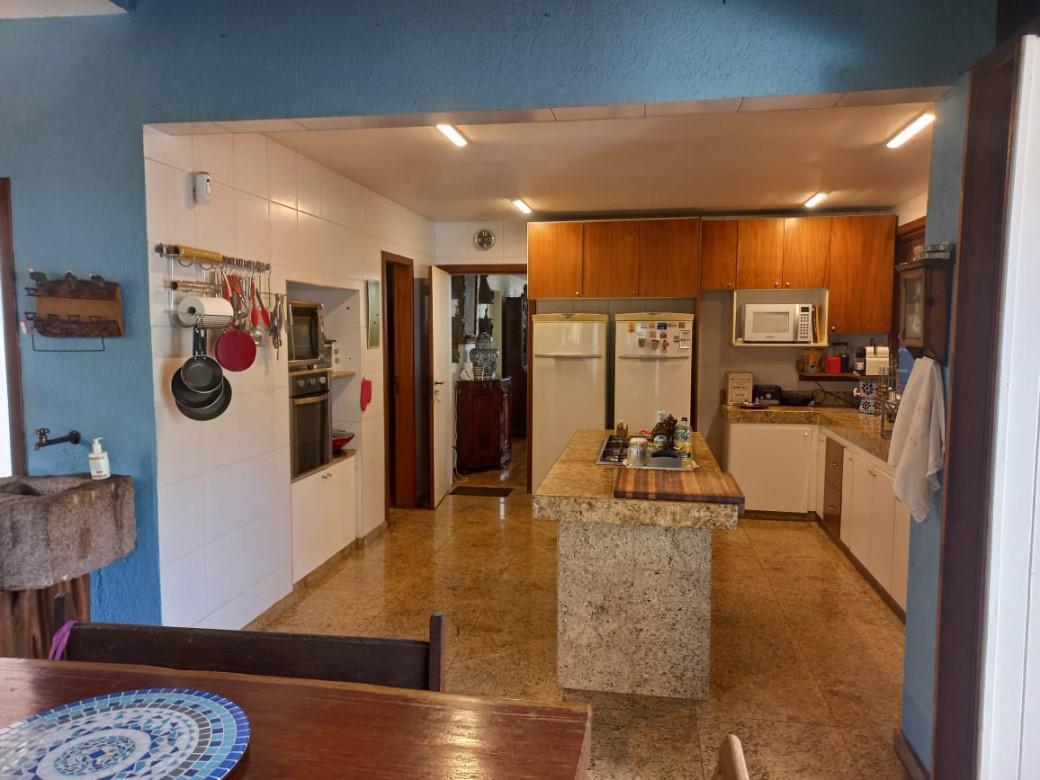 Casa, São Sebastião das Águas Claras, 5 Quartos, 15 Vagas, 2 Suítes