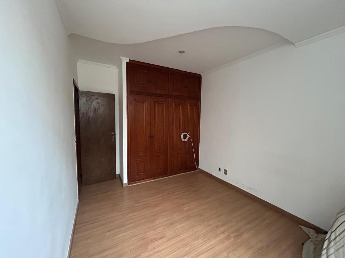 Casa, Fernão Dias, 3 Quartos, 3 Vagas, 1 Suíte