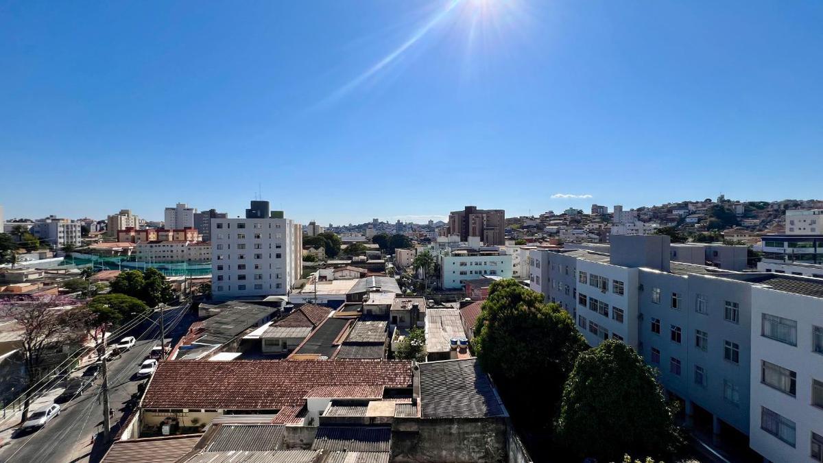 Cobertura, Santa Efigênia, 3 Quartos, 2 Vagas, 1 Suíte