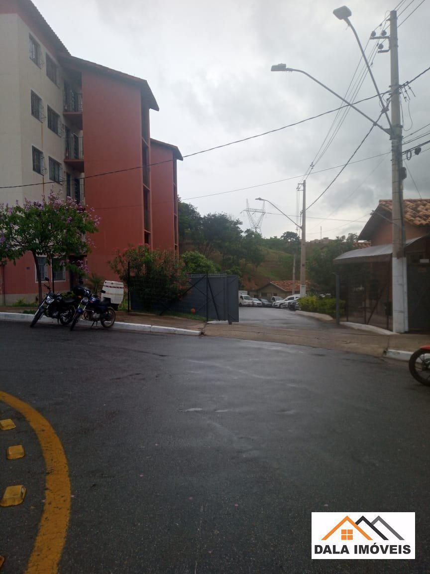 Apartamento, Jardim Vitória, 2 Quartos, 1 Vaga