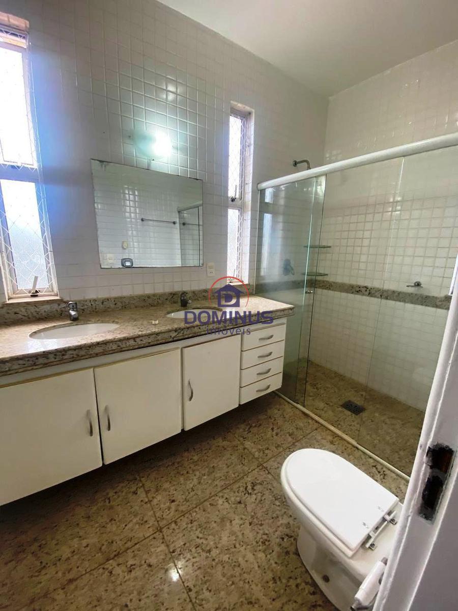 Casa, Alphaville - Lagoa dos Ingleses, 4 Quartos, 4 Vagas, 1 Suíte