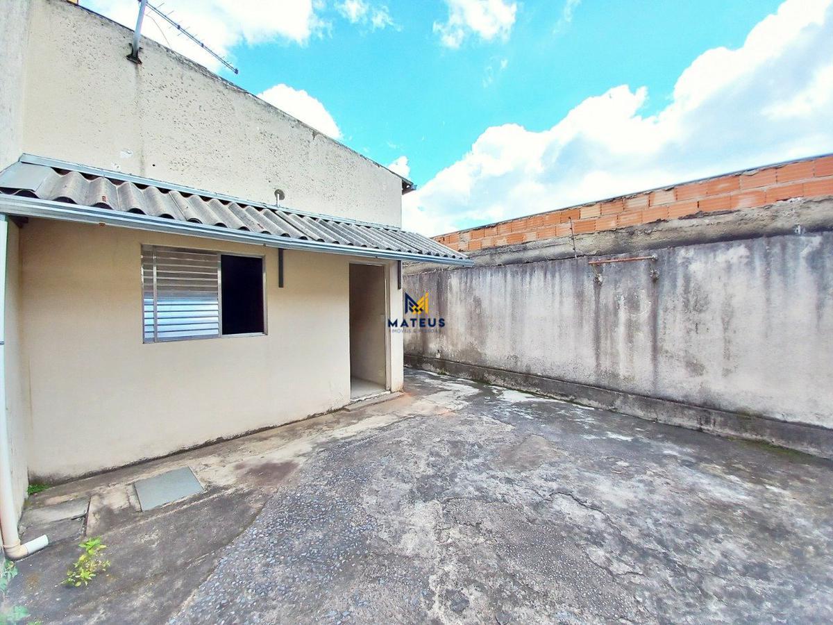 Casa, Caiçaras, 2 Quartos, 2 Vagas