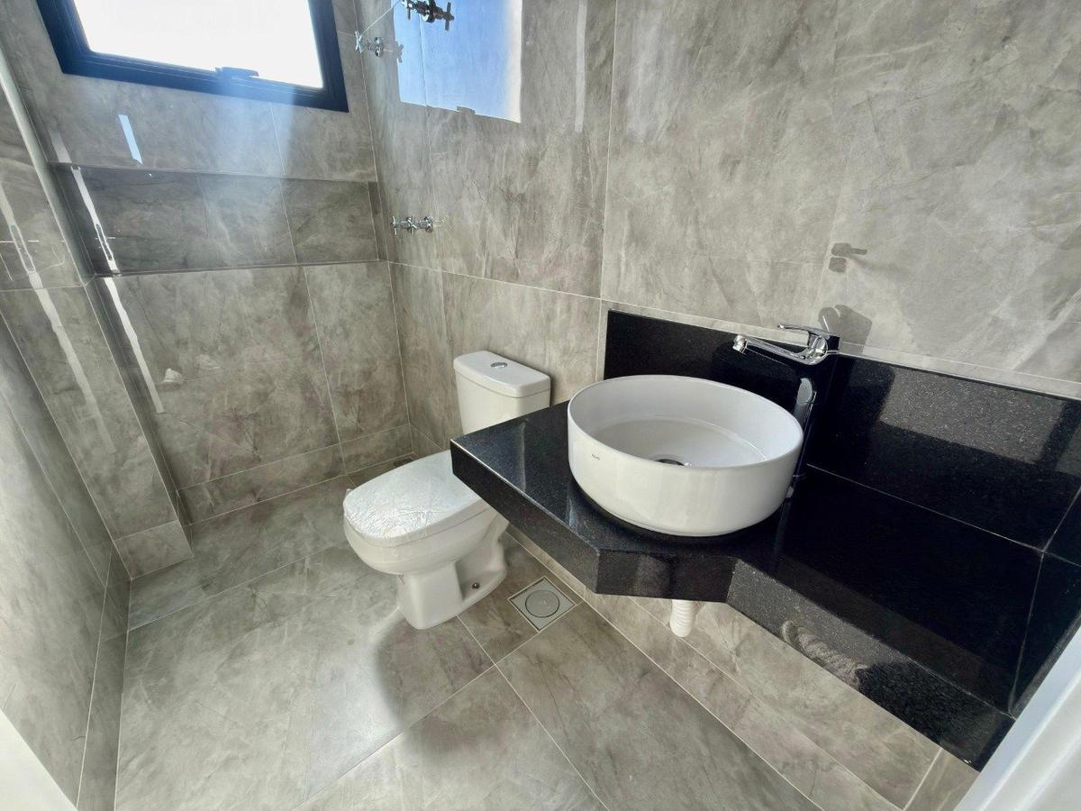 Cobertura, Planalto, 4 Quartos, 2 Vagas, 2 Suítes