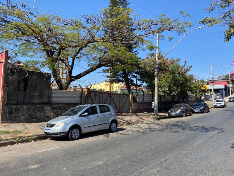 Lote, Tirol (barreiro), 0 Quarto, 0 Vaga