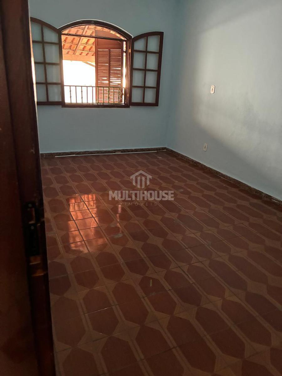 Casa, Santa Branca, 2 Quartos, 0 Vaga, 1 Suíte