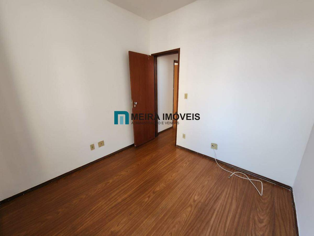 Apartamento, Floresta, 2 Quartos, 1 Vaga