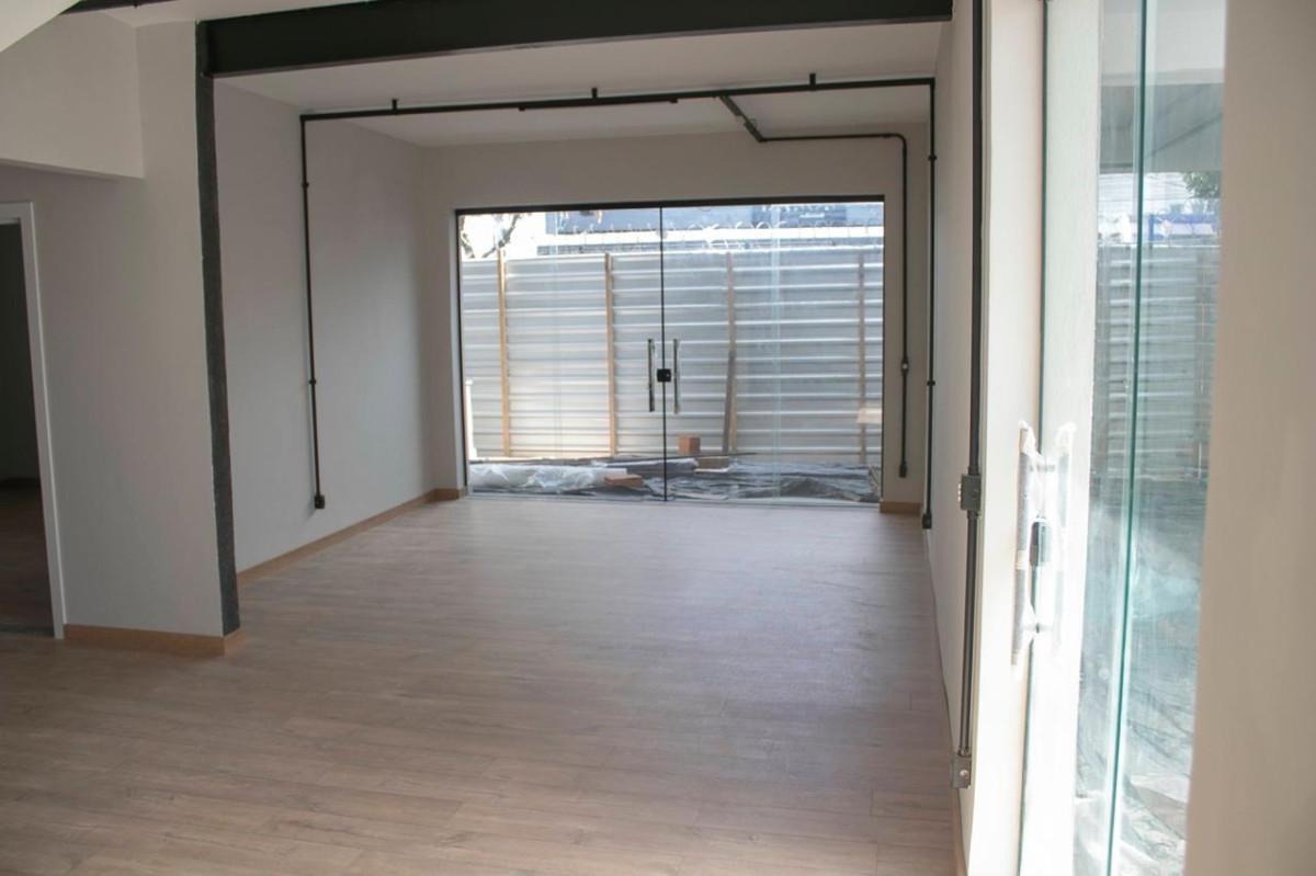 Casa Comercial, Colégio Batista, 5 Quartos, 3 Vagas