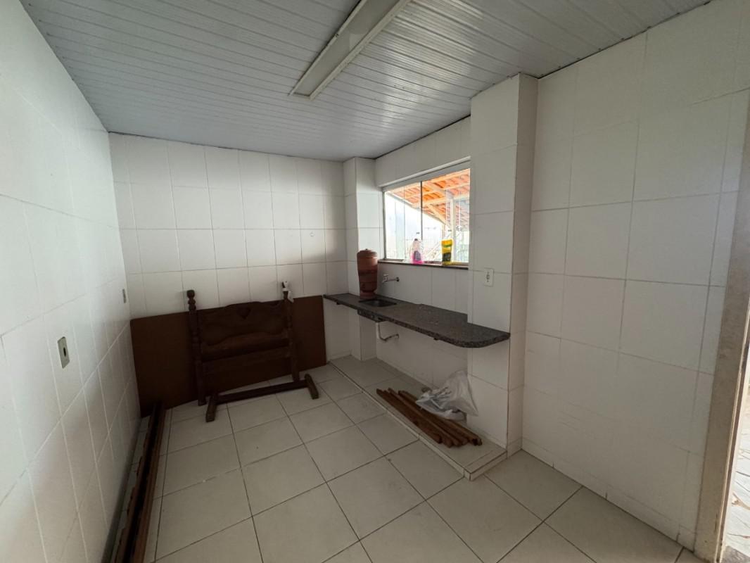 Casa, Colégio Batista, 4 Quartos, 2 Vagas, 2 Suítes