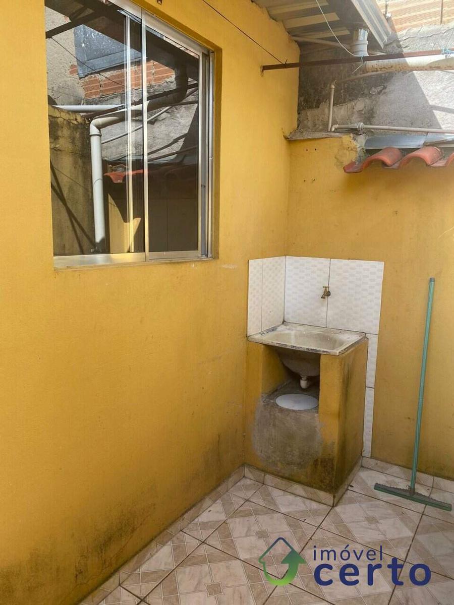 Apartamento, Santa Terezinha, 1 Quarto, 0 Vaga