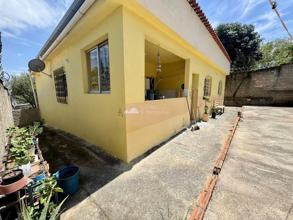 Casa, Céu Azul, 3 Quartos, 0 Vaga