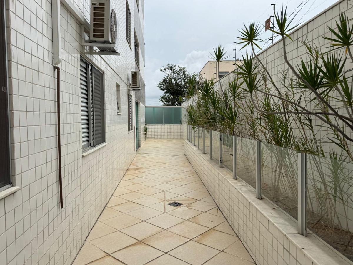 Apartamento, Colégio Batista, 4 Quartos, 2 Vagas, 1 Suíte