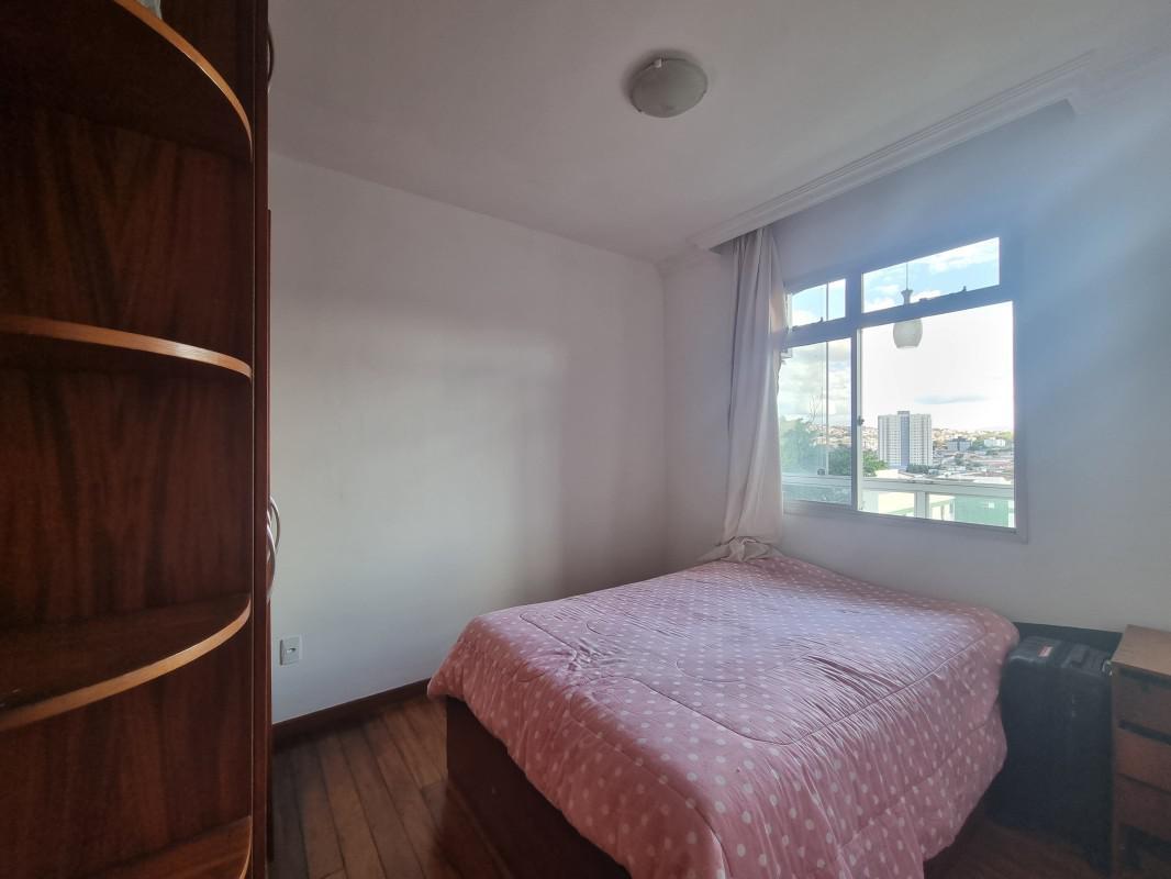 Cobertura, Santa Cruz Industrial, 3 Quartos, 1 Vaga, 1 Suíte